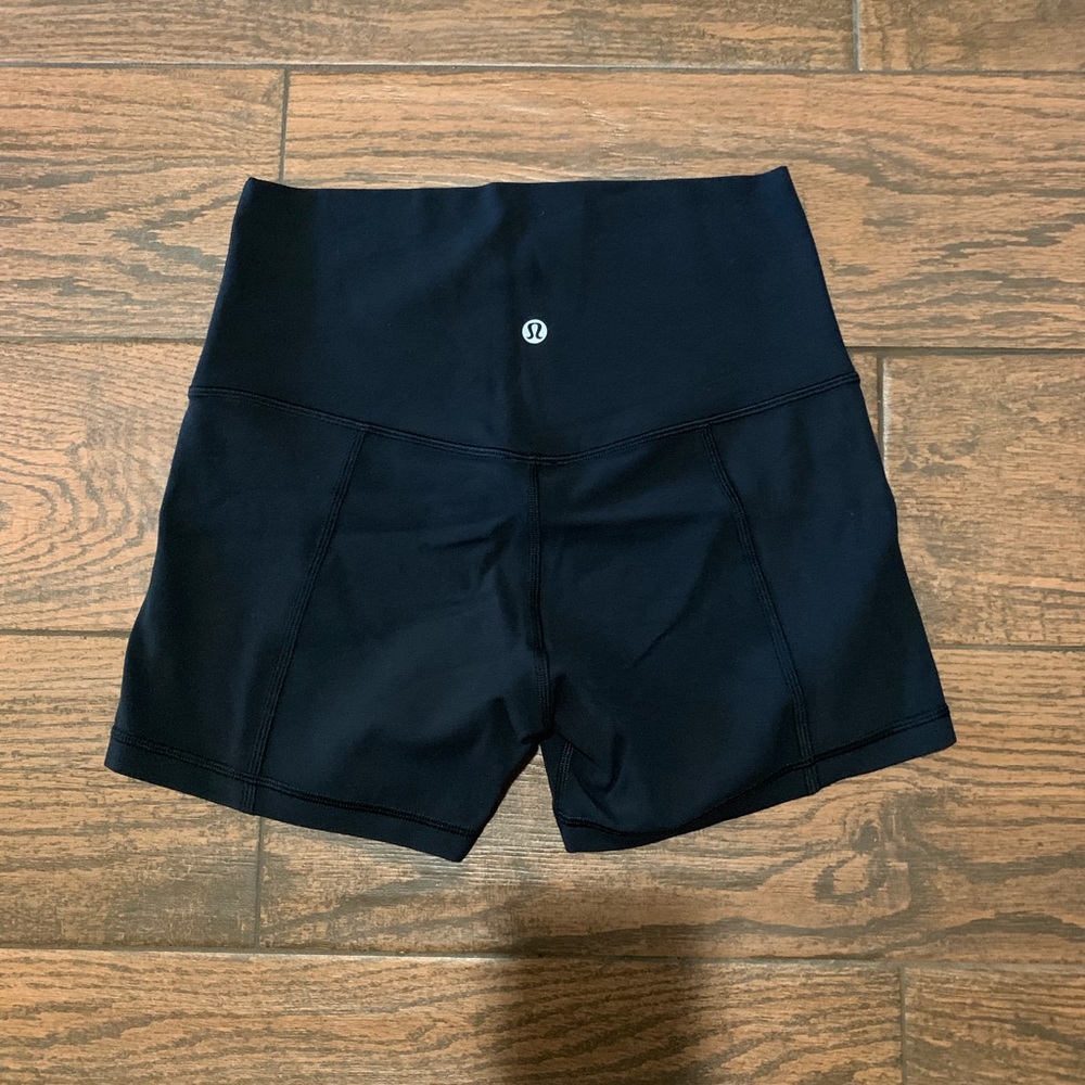 Align Shorts